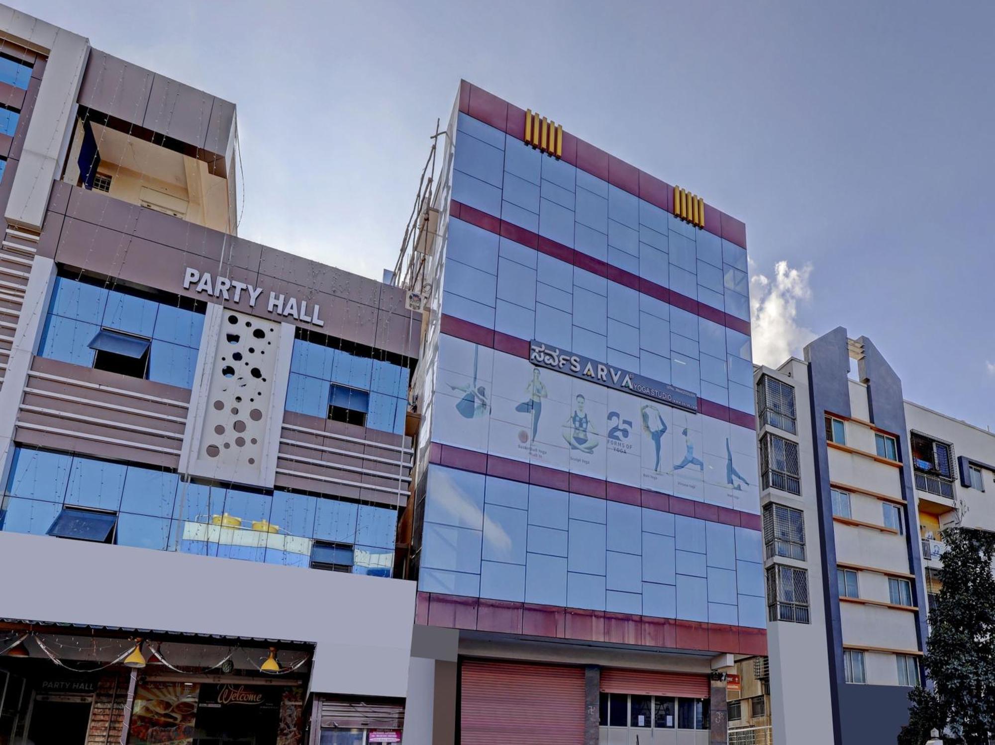 Hotel O Compact Studio Kr Puram Near Phoenix Marketcity Bangalore Eksteriør billede