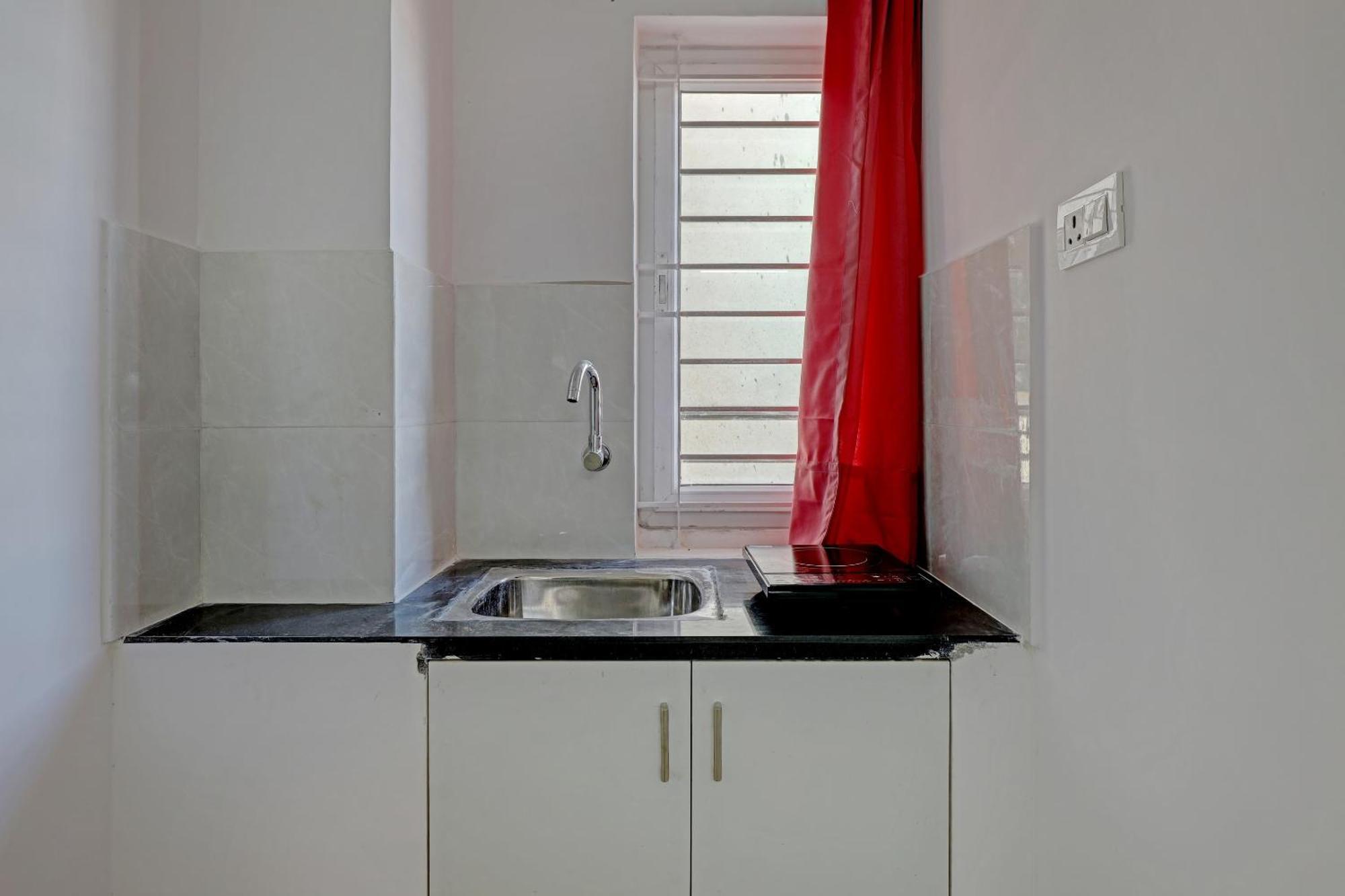 Hotel O Compact Studio Kr Puram Near Phoenix Marketcity Bangalore Eksteriør billede
